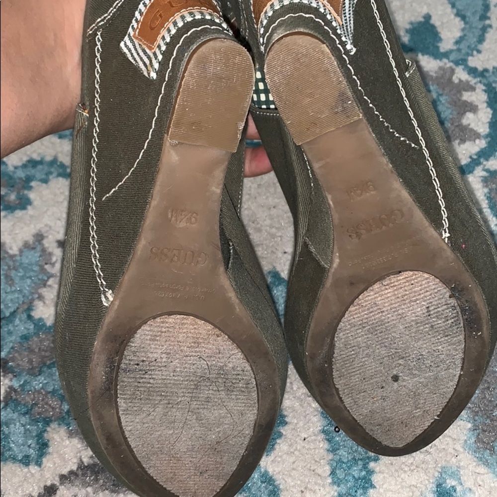 Sandals - Picture 4 of 4